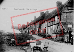 The Village c.1950, Kenilworth