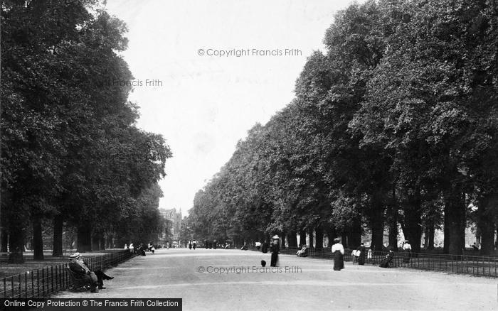 Photo of Kensington, Gardens, Grand Walk 1899