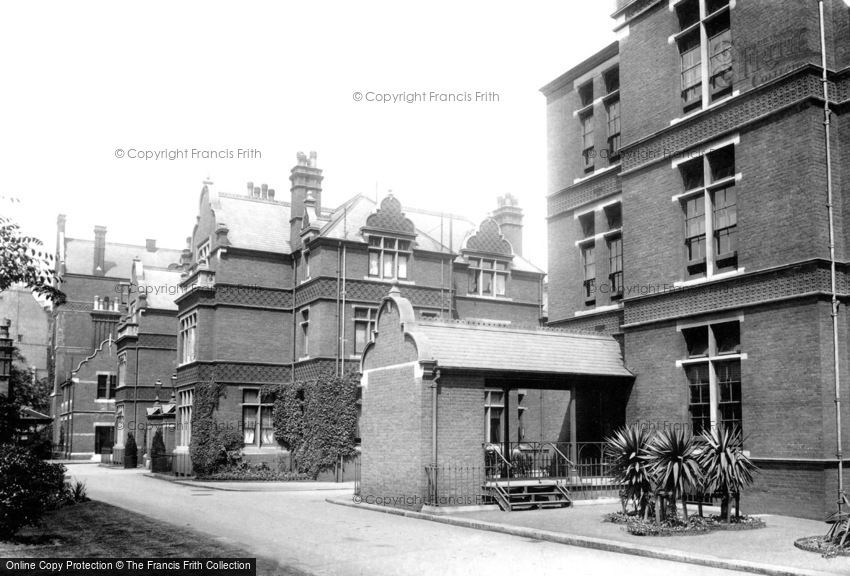 Kensington, Infirmary 1904