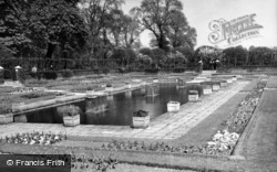 Pool In Kensington Palace Gardens c.1950, Kensington