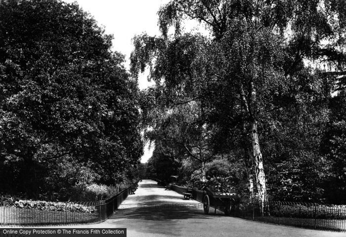 Photo of Kensington, The Gardens 1899