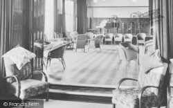 Abbot Hall, The Lounge c.1955, Kents Bank