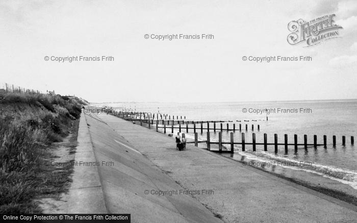 Photo of Kessingland, The Beach c.1955