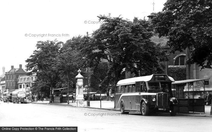 Photo of Kettering, A Bus On Sheep Street c.1955