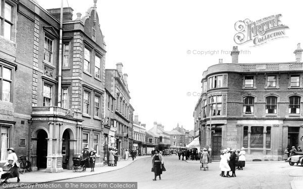 Photo of Kettering, High Street 1922