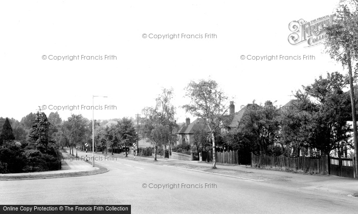 Photo of Kettering, Northfield Avenue c.1960