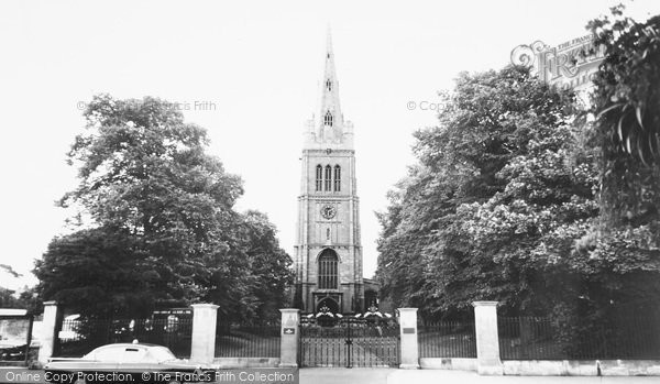 Photo of Kettering, Parish Church c.1965