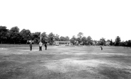 Putting Green, Pleasure Park c.1960, Kettering