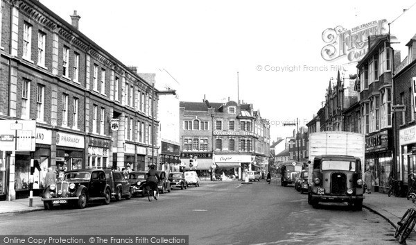 Photo of Kettering, Silver Street 1957