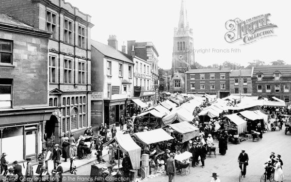 Photo of Kettering, The Market 1922