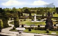 The Rose Garden, Wicksteed Park c.1955, Kettering