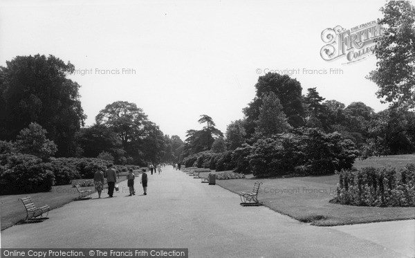 Photo of Kew, Gardens c.1960