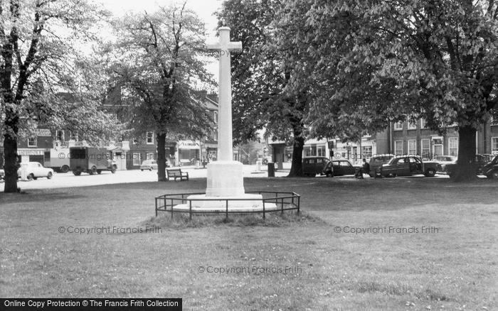 Photo of Kew, The War Memorial c.1960
