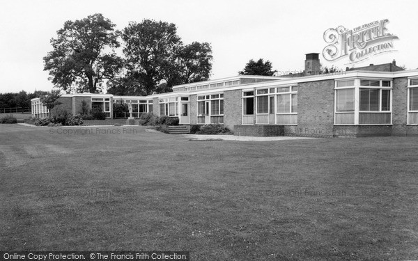 Photo of Kibworth Beauchamp, Kibworth Primary School c.1960