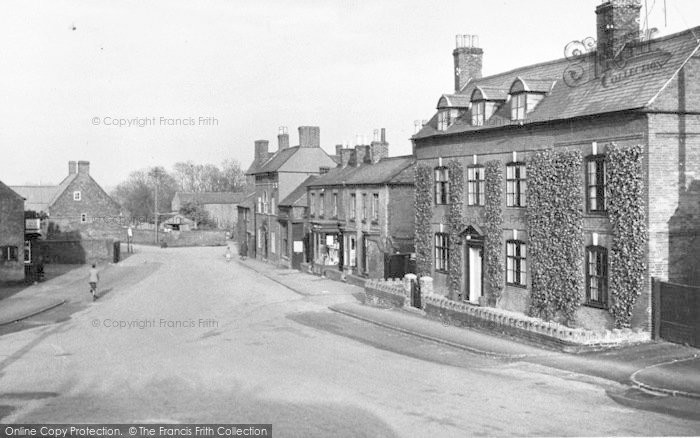 Photo of Kibworth Beauchamp, The Square c.1955