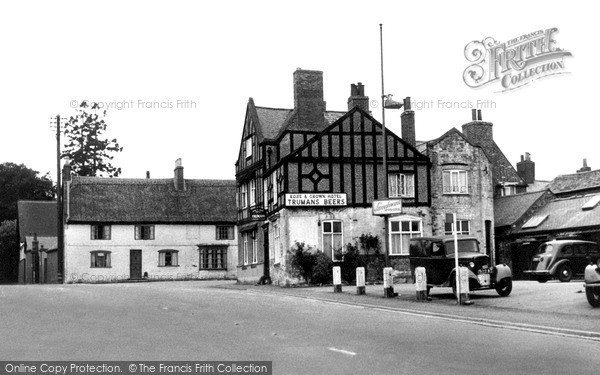 Photo of Kibworth Harcourt, Leicester Road c.1955