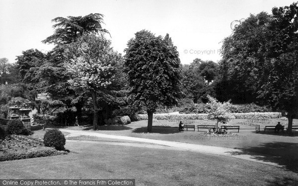 Photo of Kidderminster, Brinton Park 1957