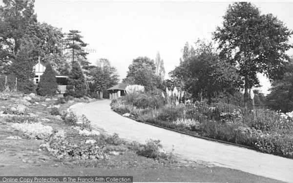 Photo of Kidderminster, Brinton Park c.1955