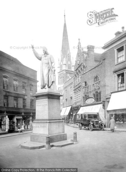 Photo of Kidderminster, Richard Baxter Statue 1931