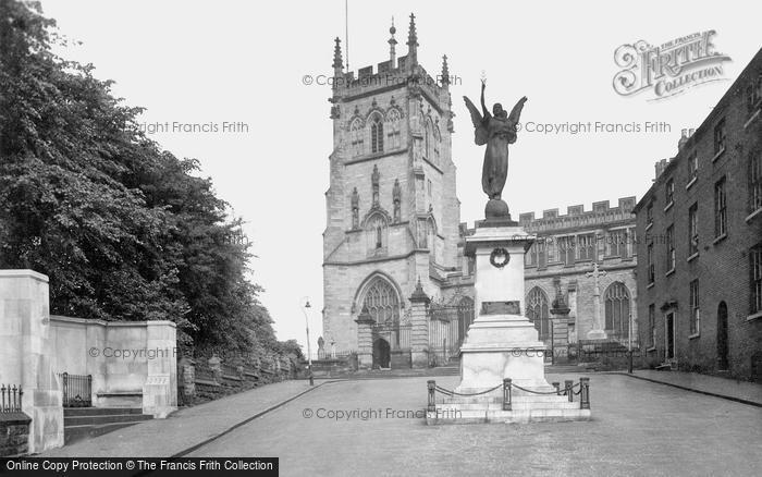 Photo of Kidderminster, War Memorials And St Mary And All Saints Church 1931