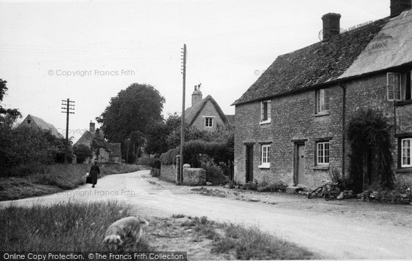 Photo of Kidlington, Mill Street c.1955