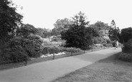 Kilburn, Grange Park c1965