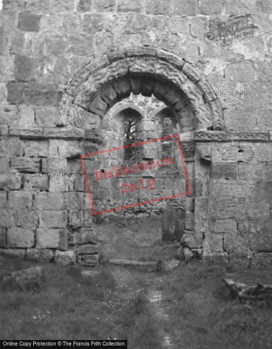 Photo of Kilchattan, St Blane's Chapel, Chancel Arch 1960