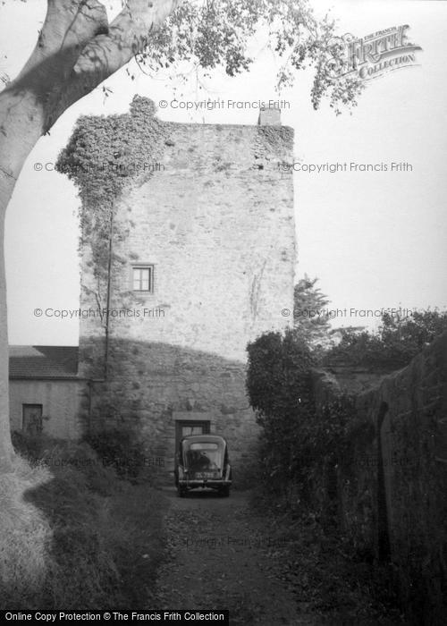 Photo of Kildare, Castle 1957