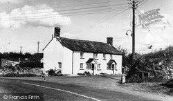 East Road Corner 1949, Kilkhampton