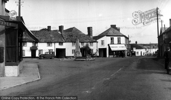 Photo of Kilkhampton, Lower Square 1949