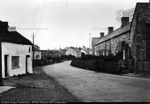Kilkhampton, Village and North End c1933 Photo of Kilkhampton, Village And North End c.1933