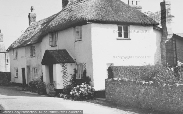Photo of Kilmington, Heron Cottage c.1960