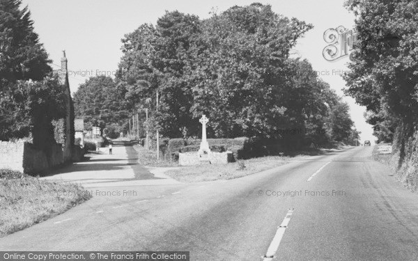 Photo of Kilmington, Memorial And Honiton Road c.1960