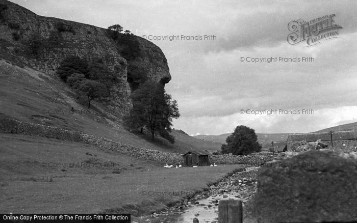 Photo of Kilnsey, Crag 1951