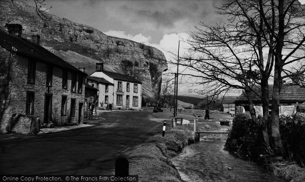 Photo of Kilnsey, The Crag c.1955