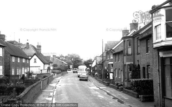 Photo of Kimpton, High Street 1965