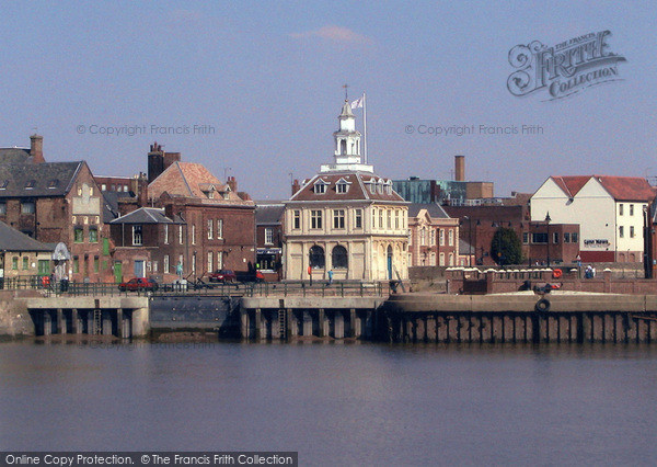 Photo of King's Lynn, Custom House And Purfleet 2003