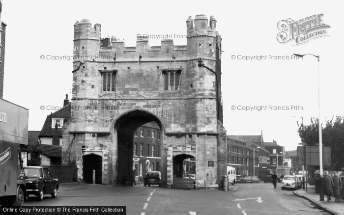 Photo of King's Lynn, South Gate c.1965