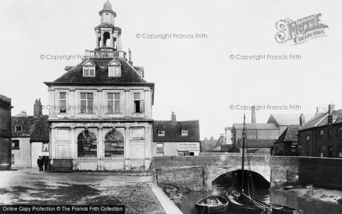 Photo of King's Lynn, The Custom House 1898