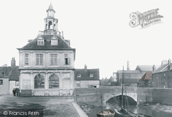 The Custom House 1898, King's Lynn