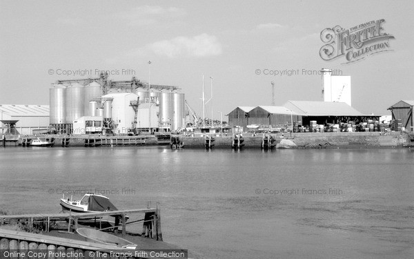 Photo of King's Lynn, The Docks From West Lynn 2003