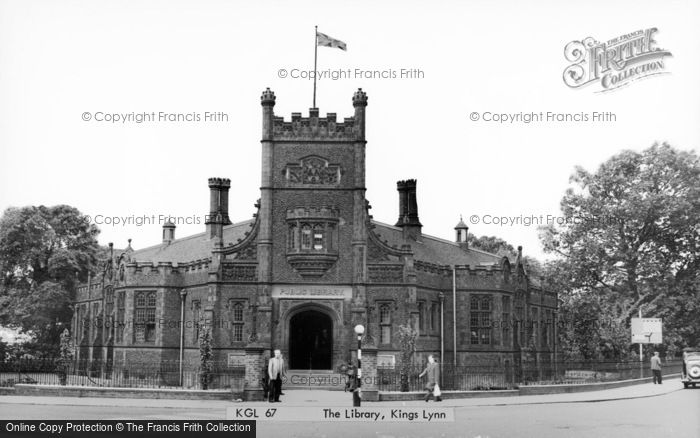 Photo of King's Lynn, The Library c.1960