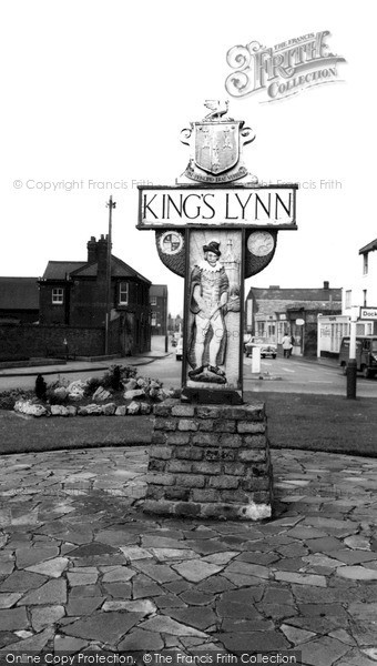 Photo of King's Lynn, Town Sign c.1965