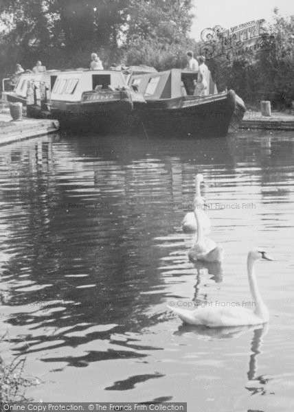Photo of Kings Langley, Barges On The Canal c.1965