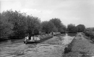 Grand Union Canal Barges c.1960, Kings Langley