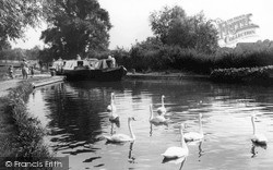 The Canal c.1965, Kings Langley