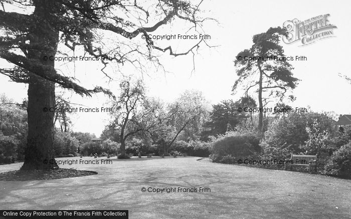 Photo of Kings Langley, The Garden Of Remembrance c.1960