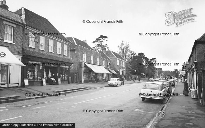Photo of Kings Langley, The High Street c.1965