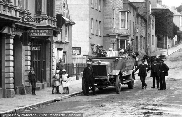 Photo of Kingsbridge, Charabanc In Fore Street 1918
