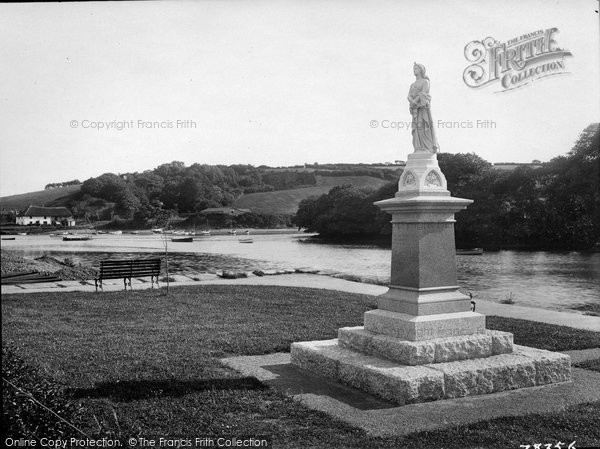 Photo of Kingsbridge, Estuary And War Memorial 1925
